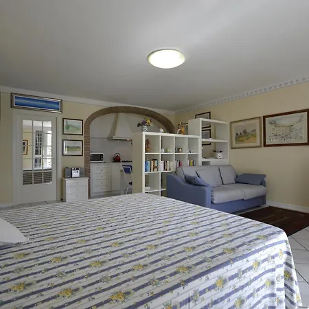 컨트리하우스 Valentina